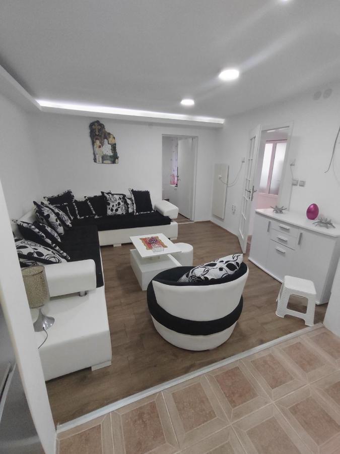 Bilja'S House Appartement Ni Buitenkant foto